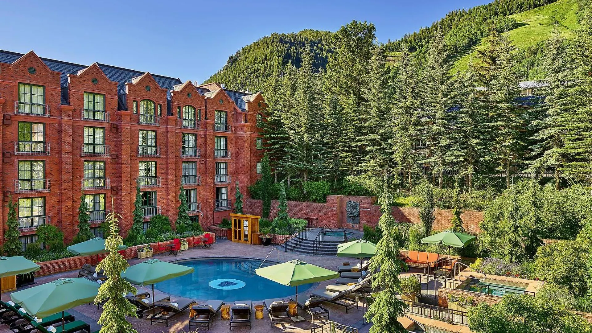 2 Hoteles con Acceso al Aeropuerto Cerca del Aspen Parks Dept