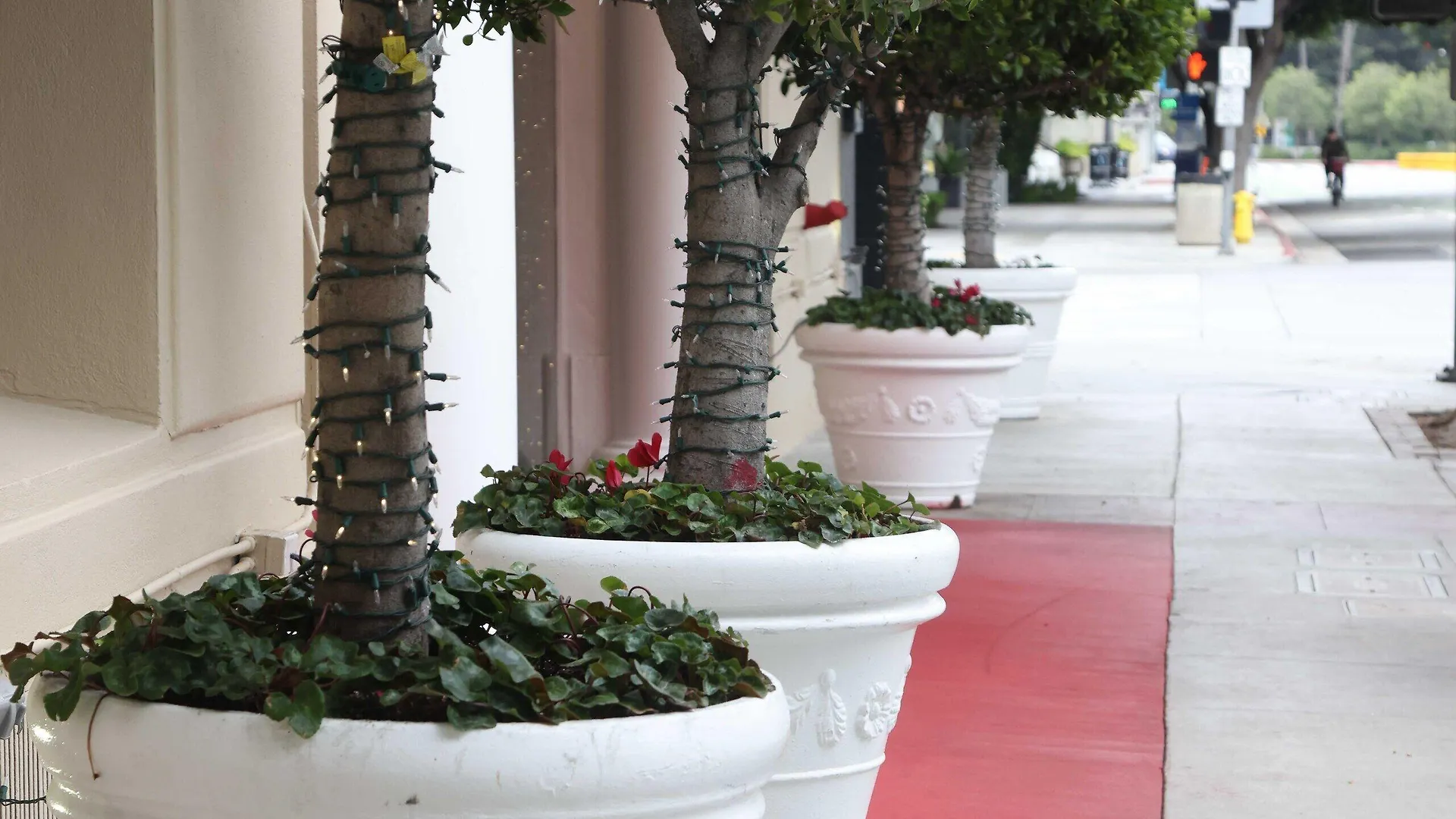 4 Hoteles Céntricos Cerca de Angels Attic en Santa Mónica