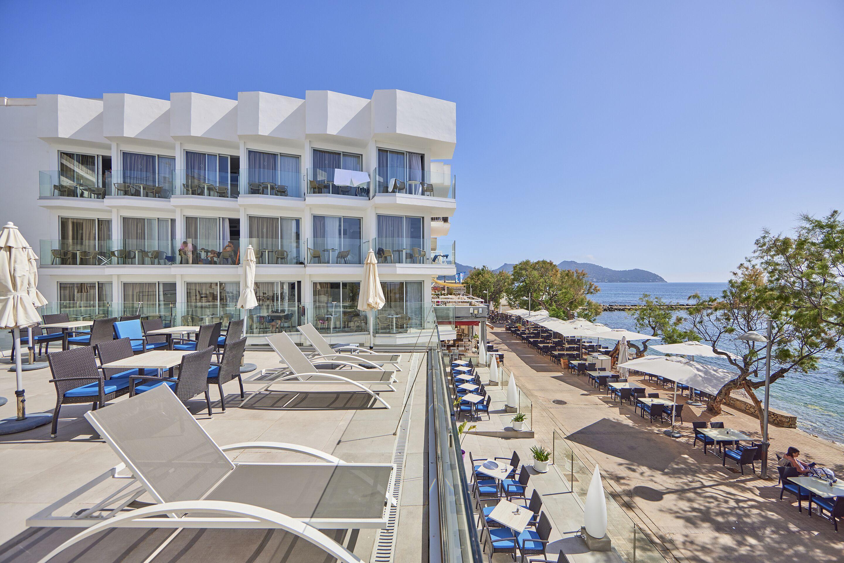 Dónde Alojarse Cerca del Pula Golf: 5 Hoteles Céntricos